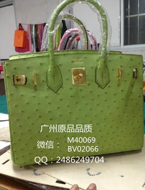 商業(yè)機會 服裝,鞋帽 女包系列 >> 廣州專柜原品迪奧一品貨源批發(fā)